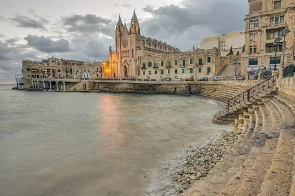 Depiro Point Sliema Apartment Luaran gambar