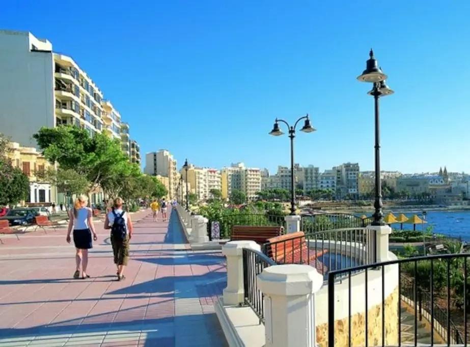 Depiro Point Sliema Apartment Luaran gambar